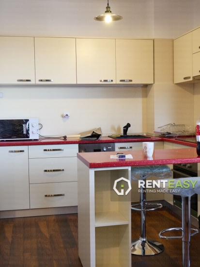 Apartament cu 2 camere de inchiriat in Centru - Bloc Nou