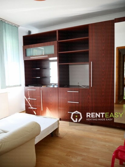 Apartament cu 2 camere de inchiriat in Podul de Fier