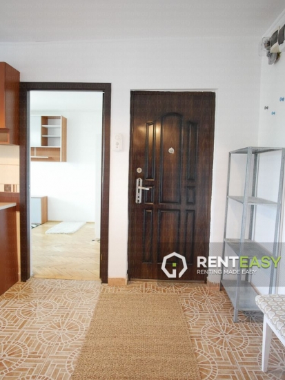 Apartament cu 2 camere de inchiriat in Centrul orasului langa Palas