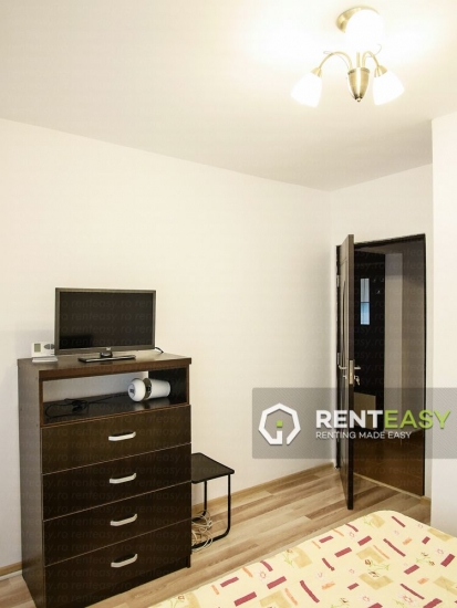 Apartament cu 2 camere decomandat de inchiriat in zona Gara - Billa