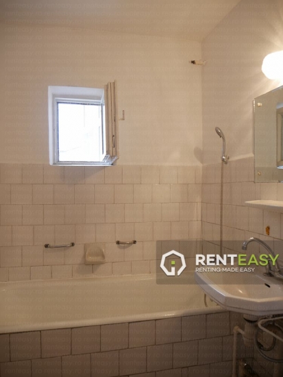 Apartament cu 2 camere de inchiriat in Centru - Pod de Fier