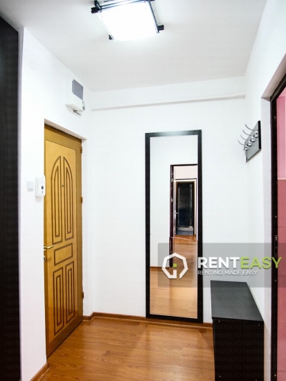 Apartament de lux cu 2 camere in Podul Ros de inchiriat
