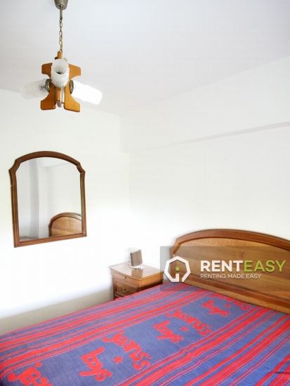 Apartament decomandat cu 3 camere de inchiriat in Hala Centrala