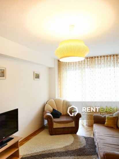 Apartament cu 3 camere de inchiriat langa Moldova Mall