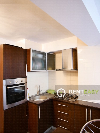 Apartament cu 3 camere de inchiriat langa Moldova Mall