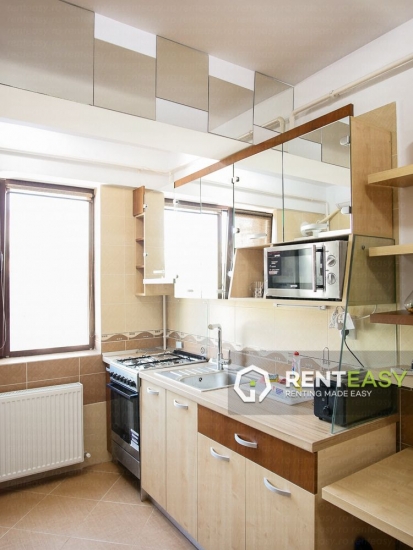 Bloc nou! Apartament cu 2 camere de inchiriat in Centru zona Palas