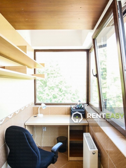 Bloc nou! Apartament cu 2 camere de inchiriat in Centru zona Palas