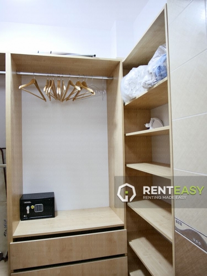 Bloc nou! Apartament cu 2 camere de inchiriat in Centru zona Palas
