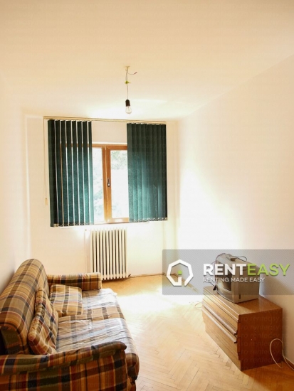 Apartament decomandat cu 3 camere de inchiriat in Tatarasi