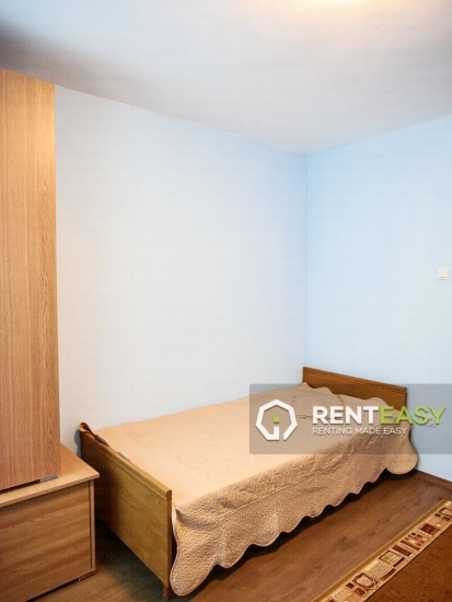 Apartament decomandat cu 3 camere de inchiriat in zona Hala Centrala