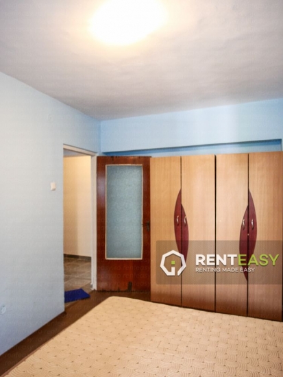 Apartament decomandat cu 3 camere de inchiriat in zona Hala Centrala