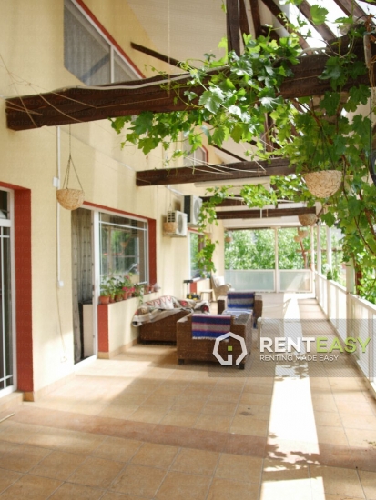 Apartament cu 6 camere de inchiriat la vila in Copou