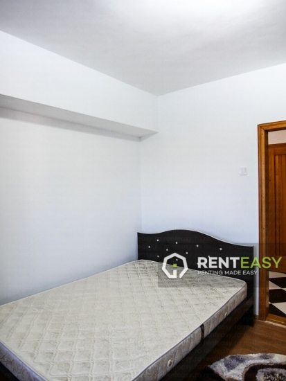 Apartament 3 camere decomandat de inchiriat in Centru - Stefan cel Mare