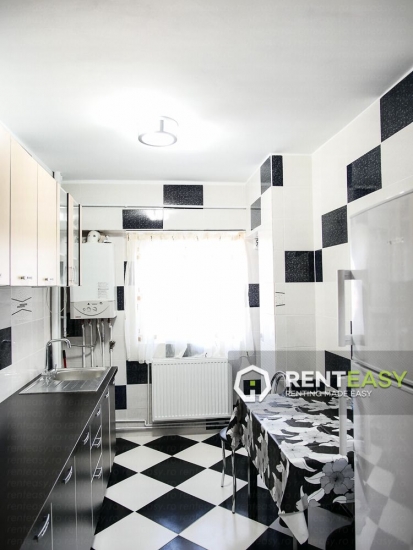 Apartament 3 camere decomandat de inchiriat in Centru - Stefan cel Mare