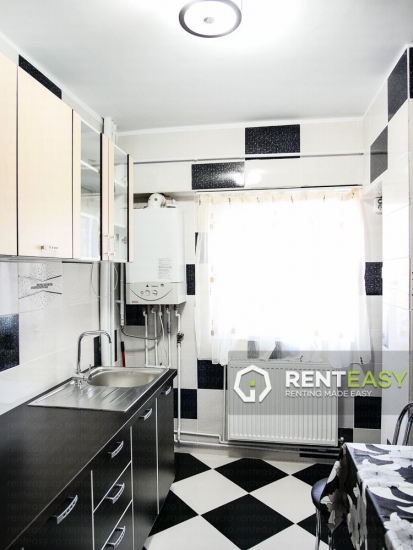 Apartament 3 camere decomandat de inchiriat in Centru - Stefan cel Mare