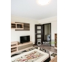 Apartament de lux cu 3 camere de inchiriat in Podul de Fier