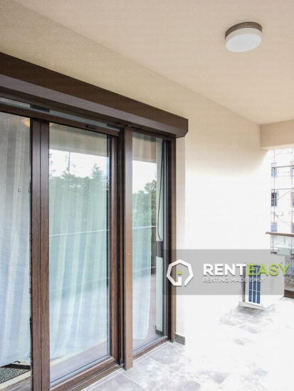 Apartament de lux cu 3 camere de inchiriat in Podul de Fier