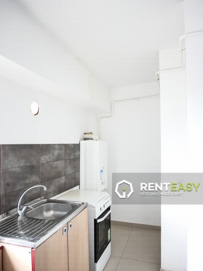 Apartament 4 camere decomandat de inchiriat in zona Gara - Billa