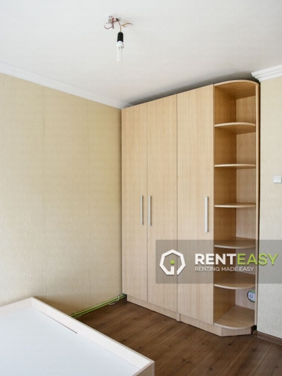Apartament decomandat 4 camere de inchiriat in zona Palas
