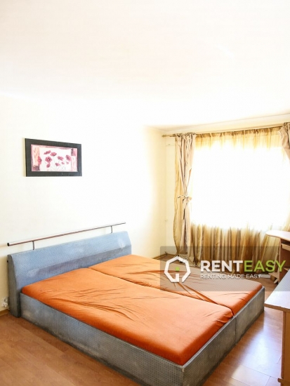 Apartament 3 camere de inchiriat in zona Pacurari