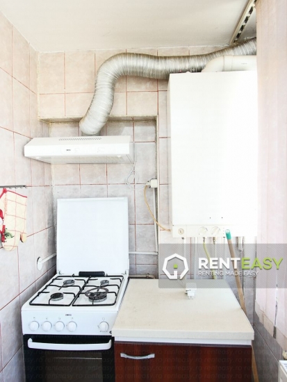 Apartament 3 camere de inchiriat in zona Pacurari