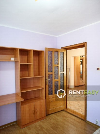 Apartament 3 camere de inchiriat in zona Pacurari