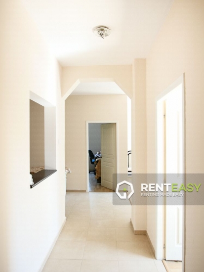 Apartament cu 3 camere in Centru - Tarom de inchiriat