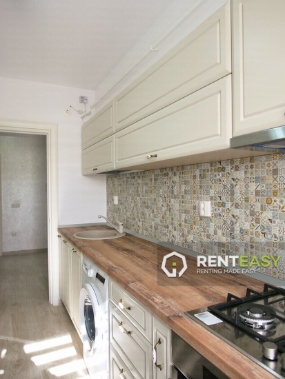 Apartament cu 2 camere de inchiriat in Centru - Mitropolie