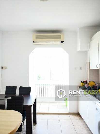 Apartament cu 2 camere in Targu Cucu de inchiriat