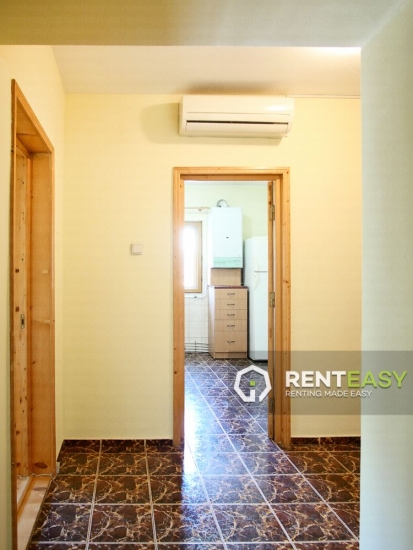 Apartament cu 3 camere in Targu Cucu de inchiriat