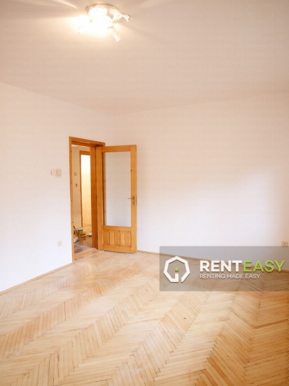 Apartament cu 3 camere in Targu Cucu de inchiriat