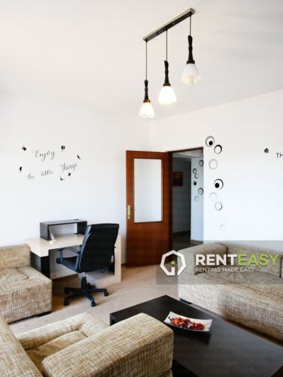Apartament cu 2 camere de inchiriat in Centru
