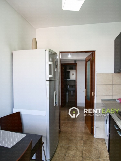 Apartament cu 2 camere de inchiriat in Centru