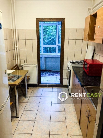 Apartament 2 camere Podul de Fier de inchiriat
