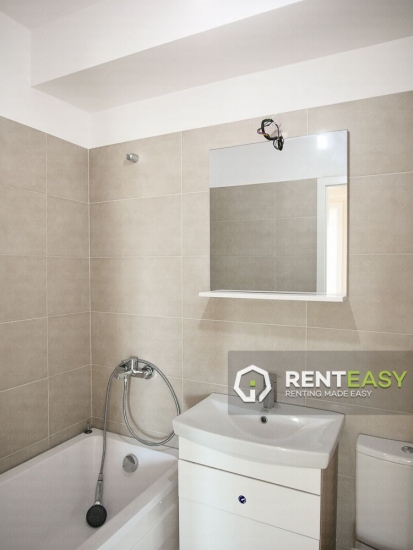 Apartament de lux cu 3 camere de inchiriat pe Stefan cel Mare