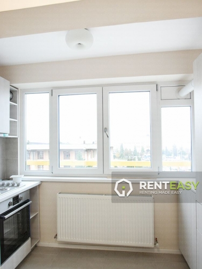 Apartament de lux cu 3 camere de inchiriat pe Stefan cel Mare