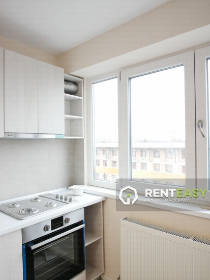 Apartament de lux cu 3 camere de inchiriat pe Stefan cel Mare