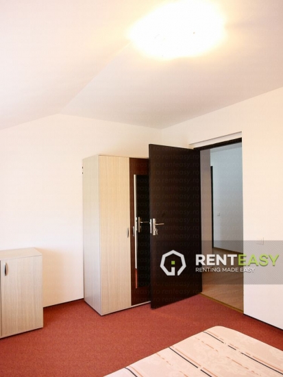 Apartament cu 3 camere la Vila in zona Palas de inchiriat