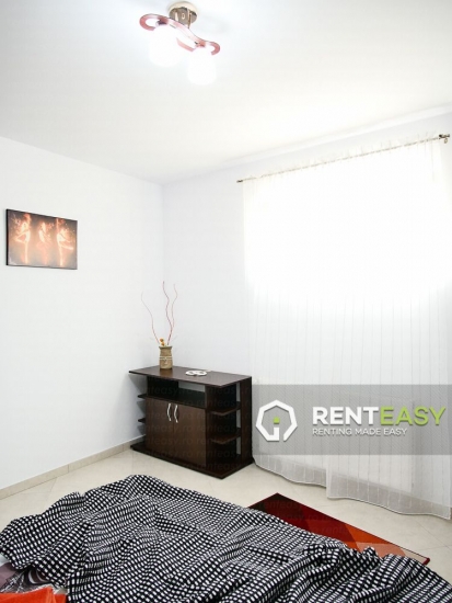 Apartament cu 2 camere de inchiriat in zona Podul de Piatra