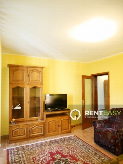 Apartament cu 3 camere in Tg Cucu de inchiriat