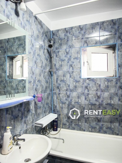 Apartament cu 3 camere in Tg Cucu de inchiriat