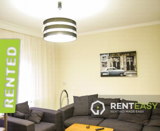 Apartament 3 camere pe Stefan cel Mare de inchiriat