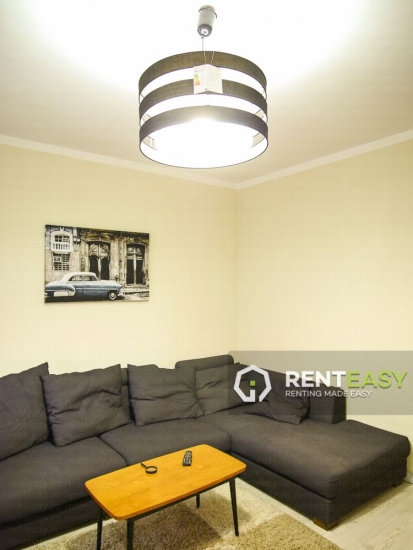 Apartament 3 camere pe Stefan cel Mare de inchiriat