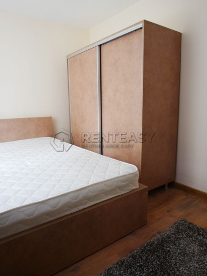 Casa cu 4 camere Centru - UMF