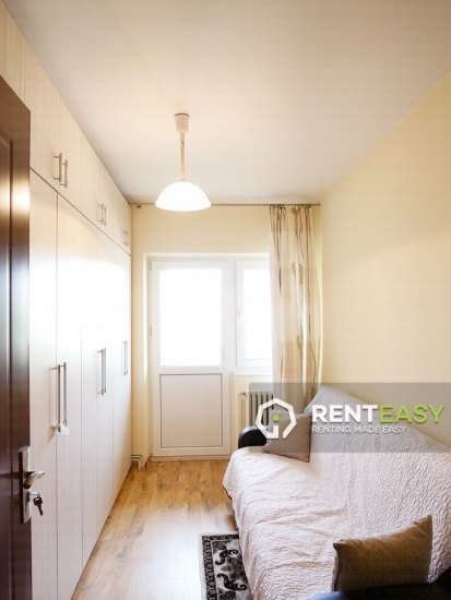 Apartament 3 camere in zona Garii de inchiriat
