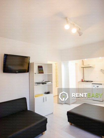 Apartament cu 2 camere Hala Centrala de inchiriat
