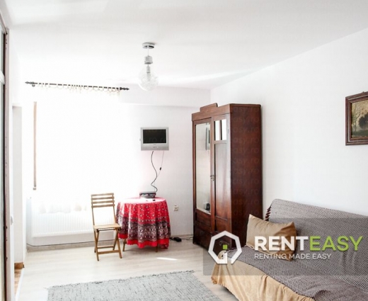 Apartament cu 1 camera in Centru - Tarom de inchiriat