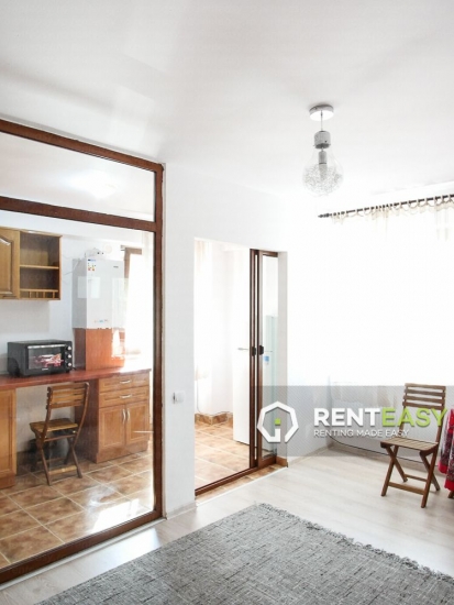 Apartament cu 1 camera in Centru - Tarom de inchiriat