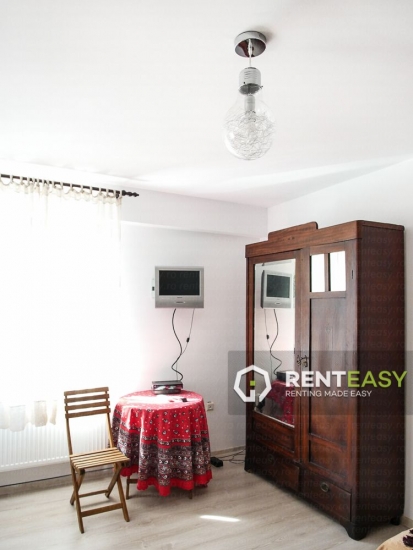 Apartament cu 1 camera in Centru - Tarom de inchiriat