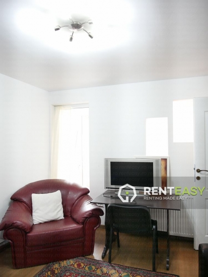 Apartament cu 1 camera in zona Spiridon de inchiriat